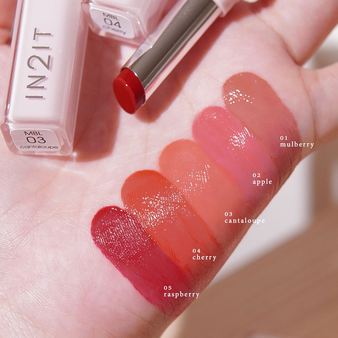 In2IT Moisture Bomb Lipstick