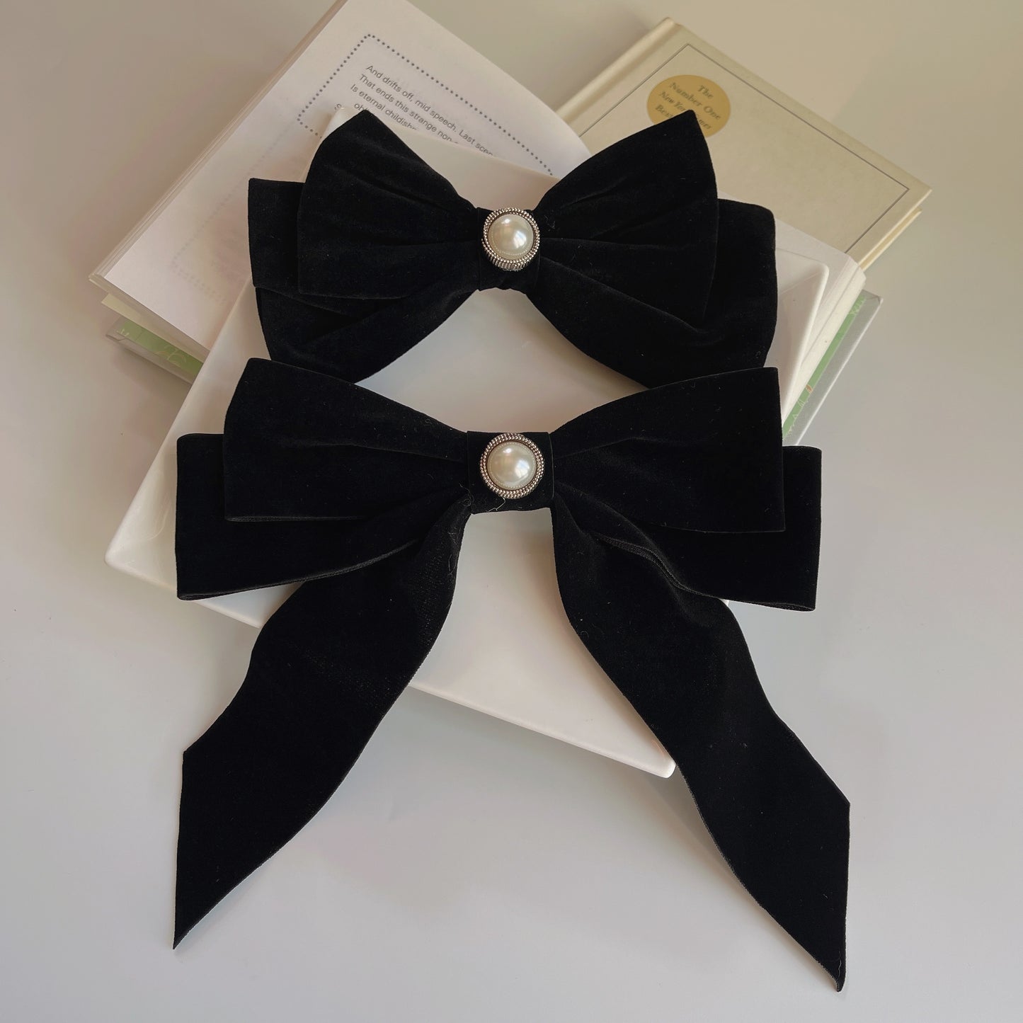 Velvet Big Bow Hairclip