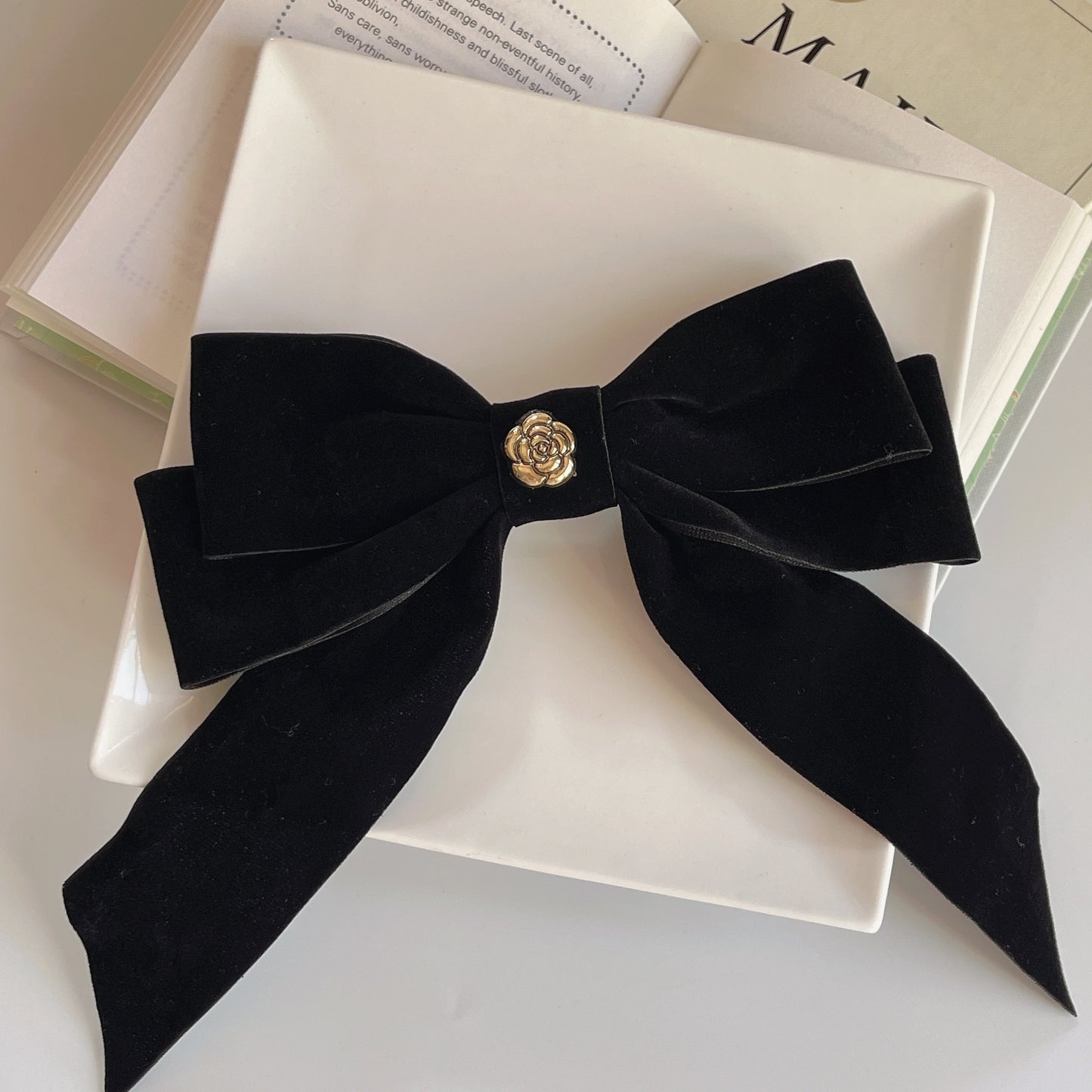 Velvet Big Bow Hairclip