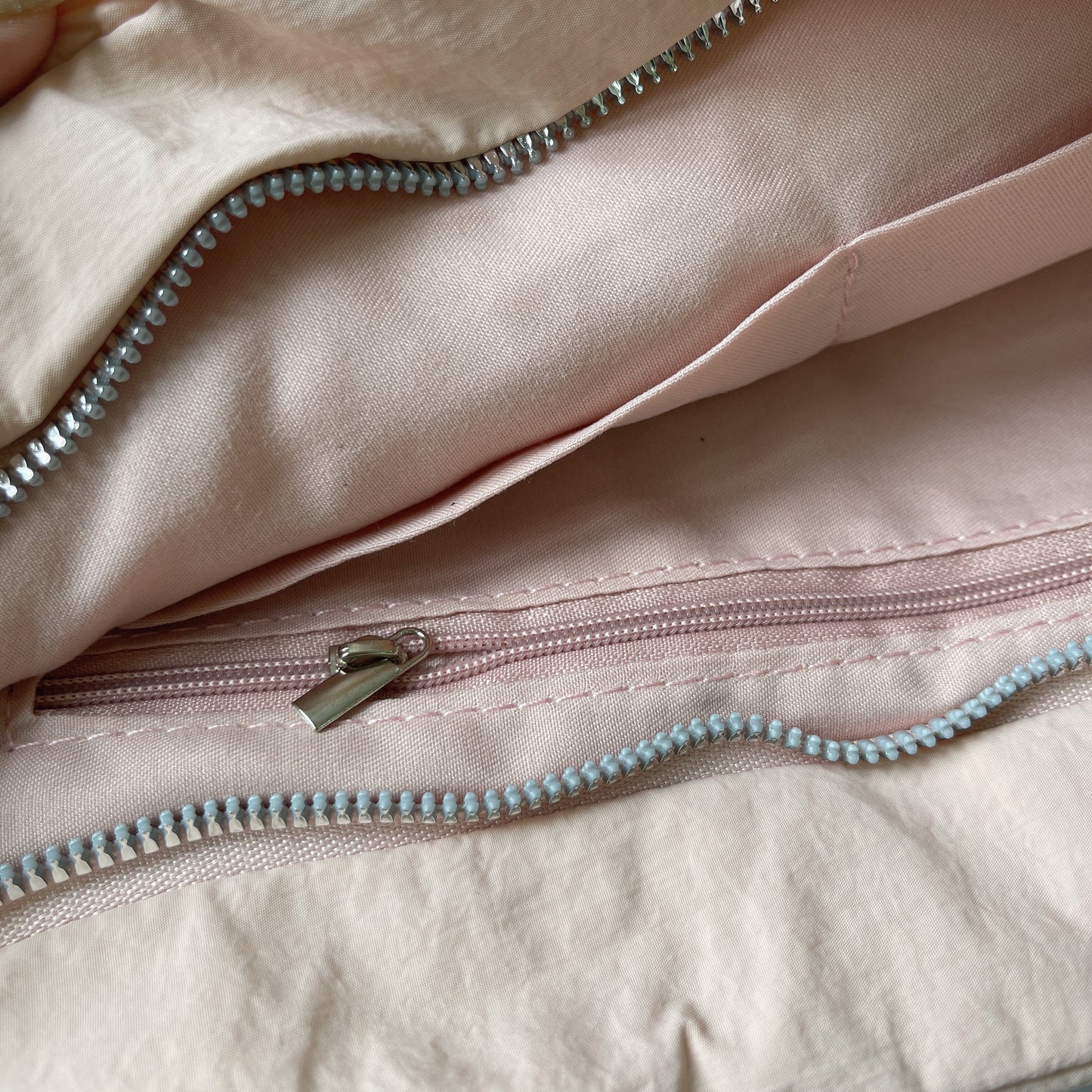 PASTEL PUFFY TOTE BAG
